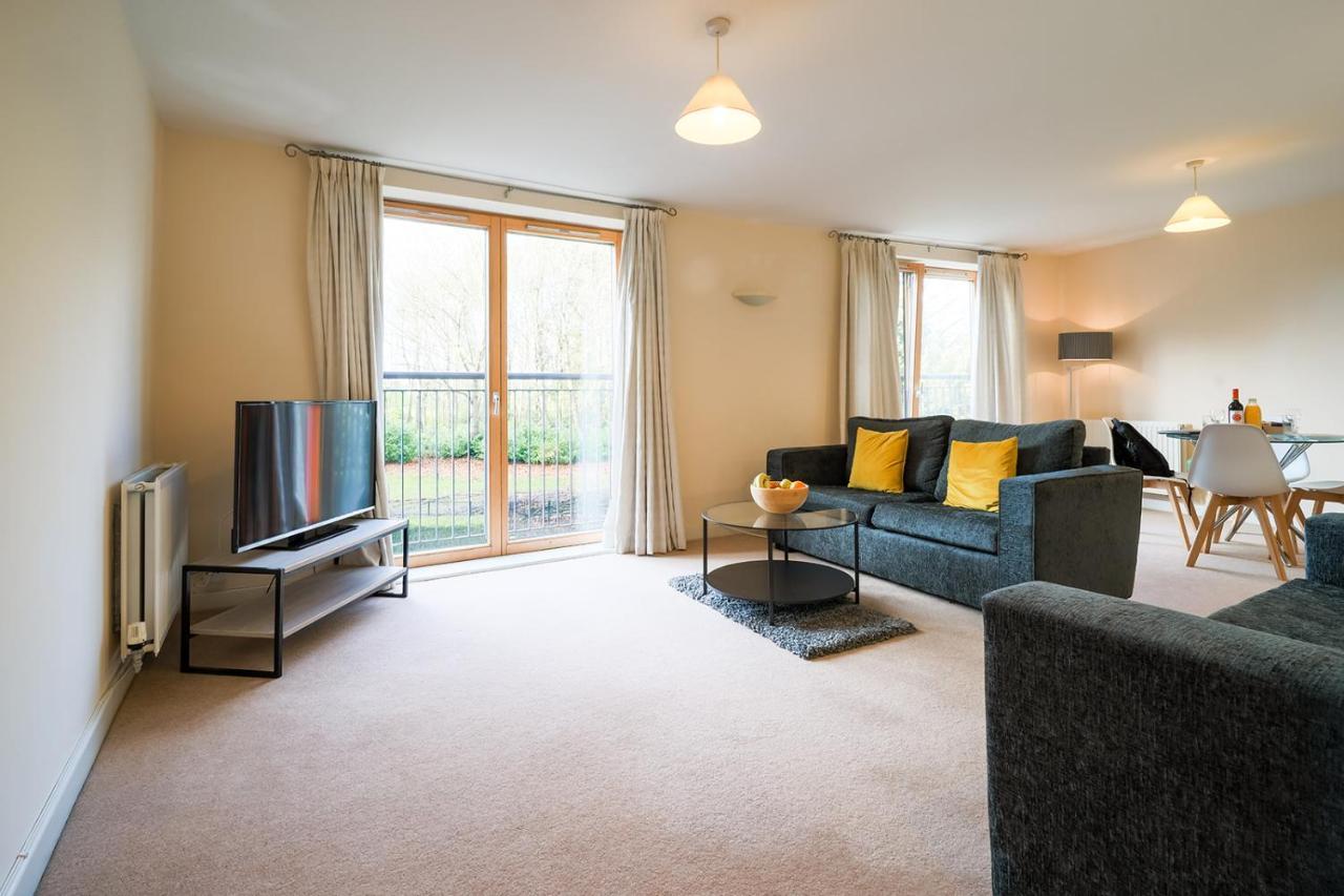 Huntley House Villa Milton Keynes Dış mekan fotoğraf